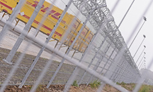 Ogrodzenie przemysłowe panelowe - Centrum Logistyczne Amazon - Wrocław, Bielany